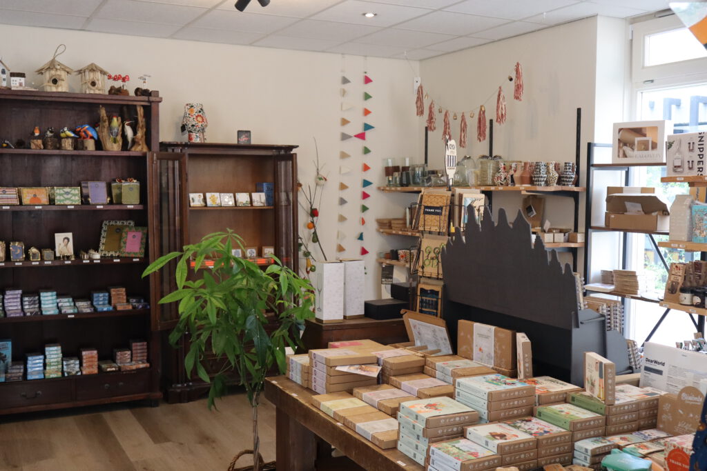 Een kijkje in de winkel van Tess' Gifts